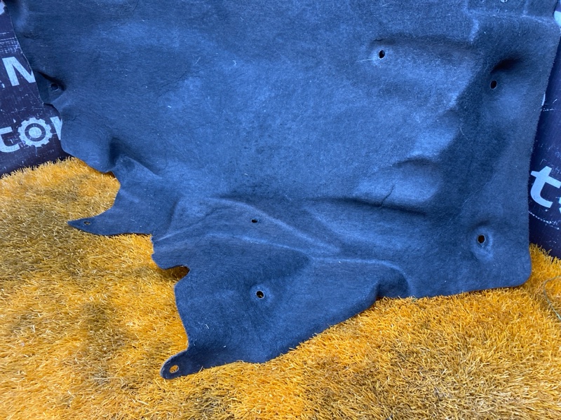 подкрылок, 2000 рублей, Красноярск