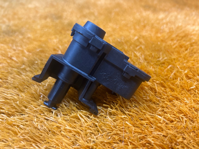 Замок лючка бензобака, 2000 рублей, Красноярск