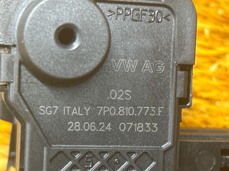 Замок лючка бензобака, 2000 рублей, Красноярск