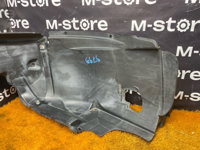 подкрылок, 2000 рублей, Красноярск