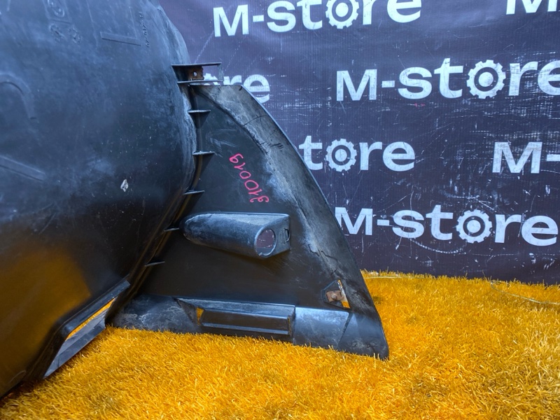 подкрылок, 3500 рублей, Красноярск