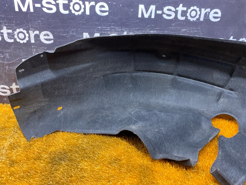 подкрылок, 4000 рублей, Красноярск