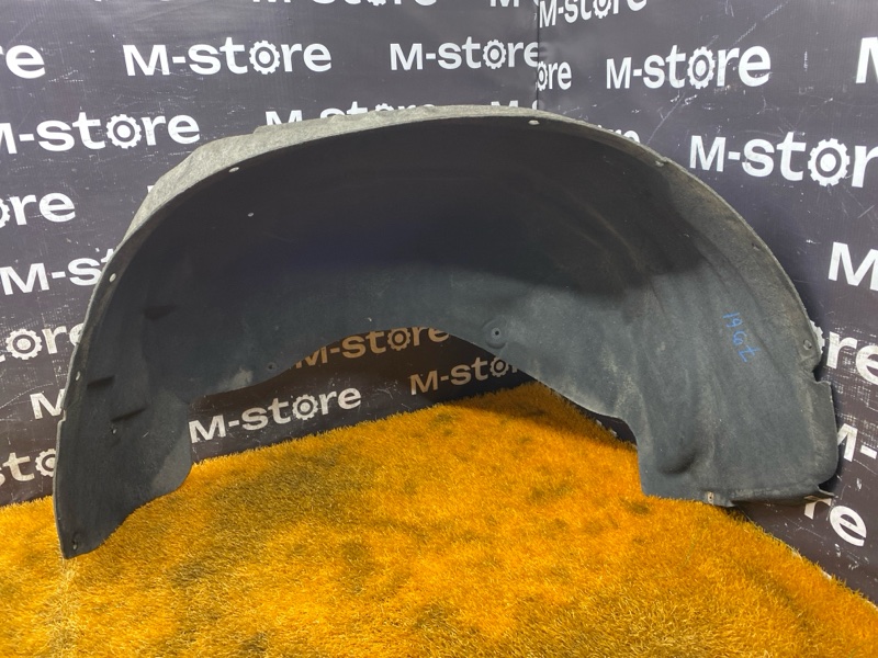 подкрылок, 1500 рублей, Красноярск