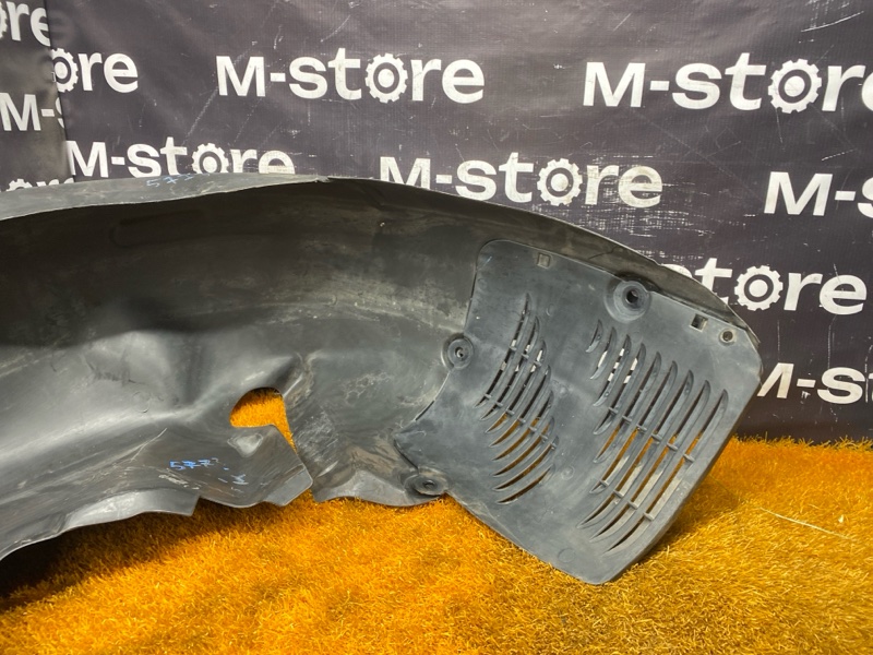 подкрылок, 500 рублей, Красноярск