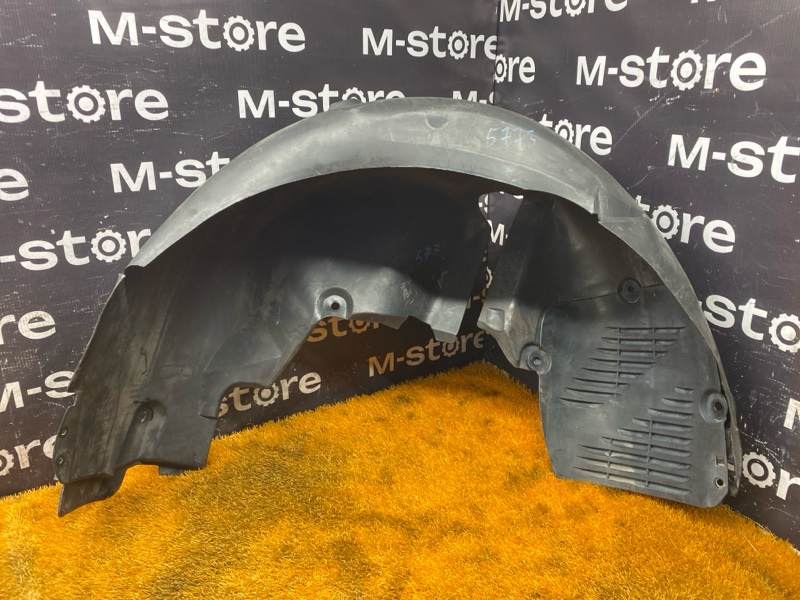 подкрылок, 500 рублей, Красноярск