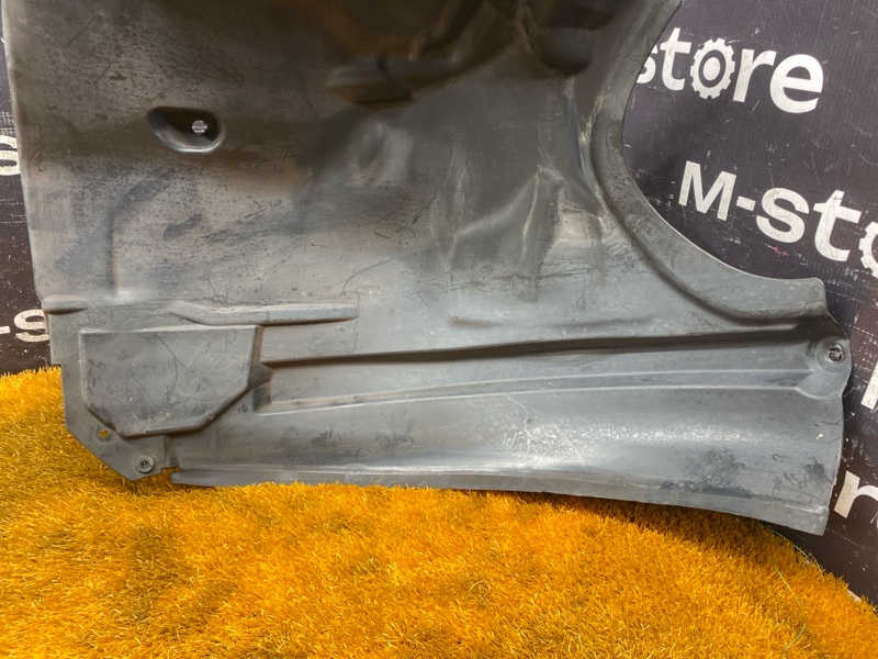 подкрылок, 1500 рублей, Красноярск