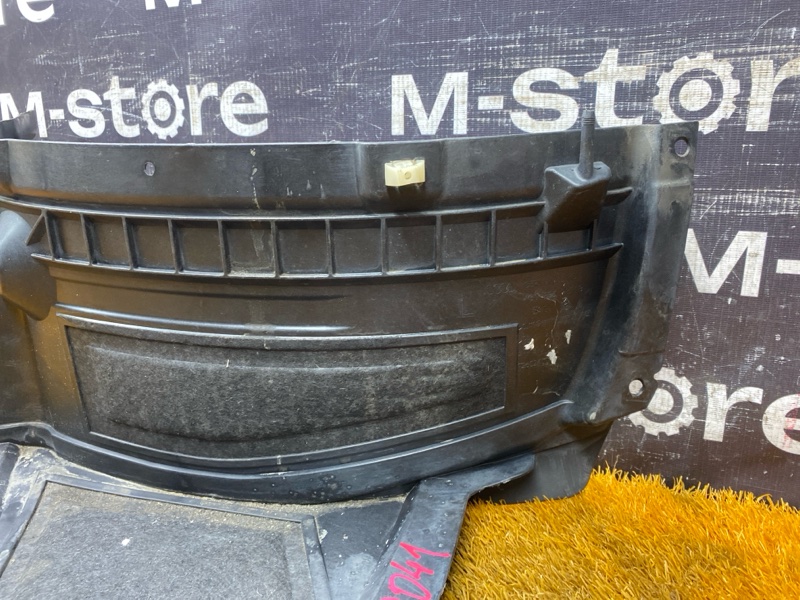 подкрылок, 7500 рублей, Красноярск