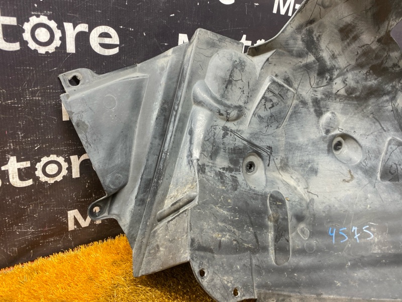 подкрылок, 1300 рублей, Красноярск