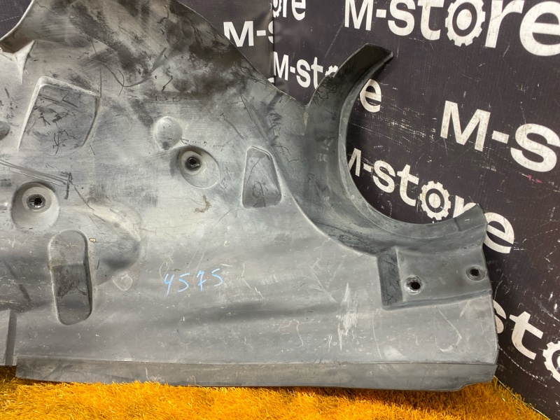 подкрылок, 1300 рублей, Красноярск