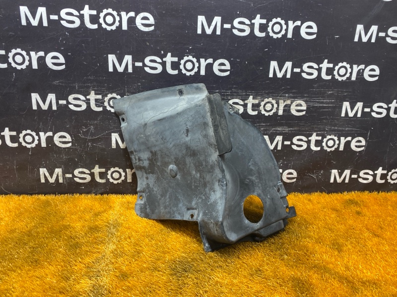 подкрылок, 2500 рублей, Красноярск