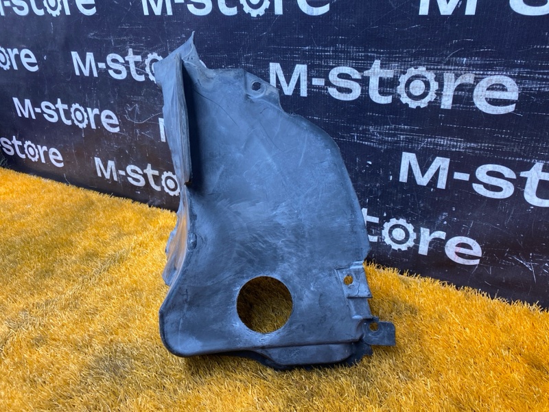 подкрылок, 2500 рублей, Красноярск