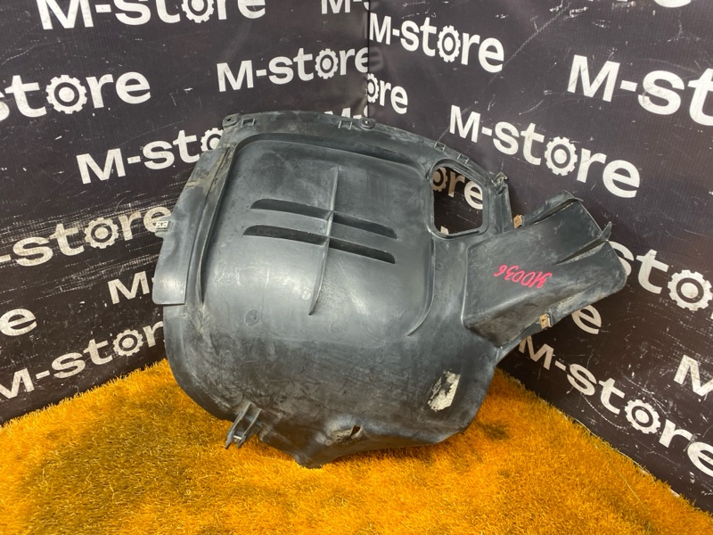 подкрылок, 7500 рублей, Красноярск