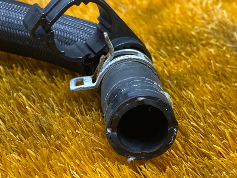 Патрубок системы охлаждения, 1500 рублей, Красноярск