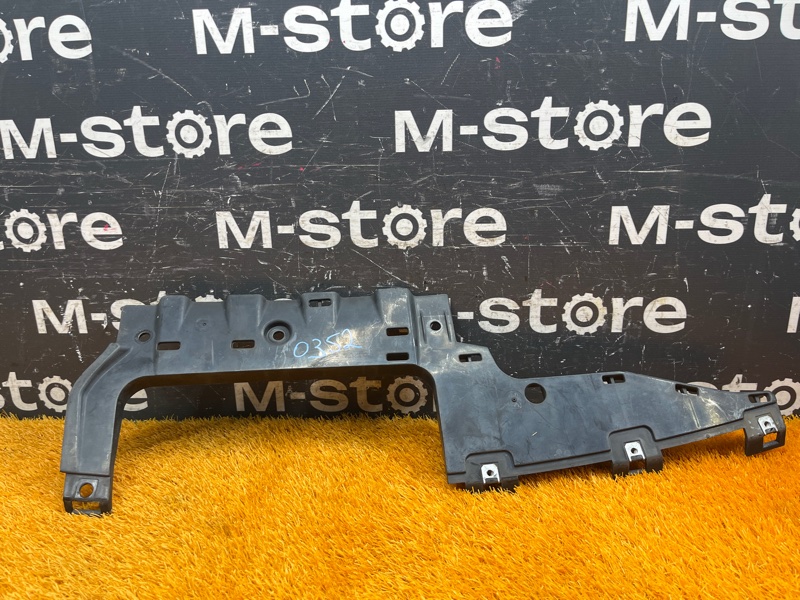 крепление бампера, 500 рублей, Красноярск