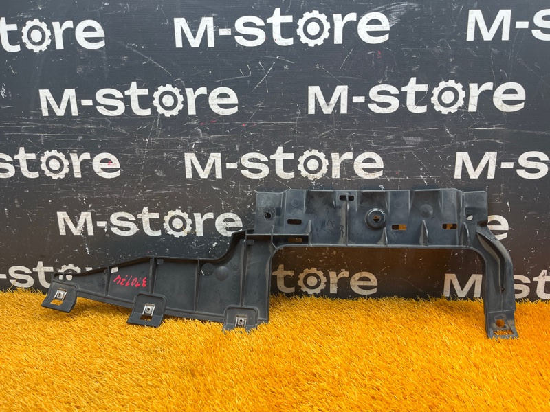 крепление бампера, 500 рублей, Красноярск