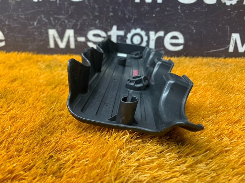 крышка двигателя, 500 рублей, Красноярск