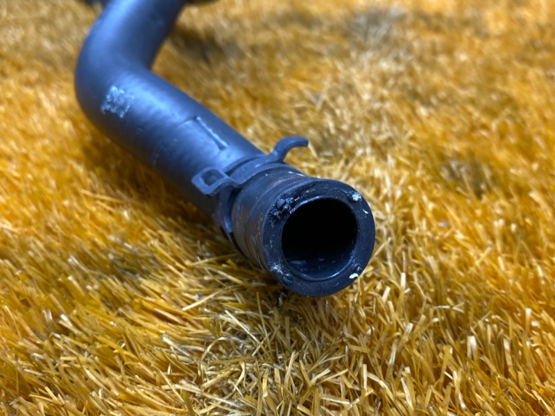 Патрубок системы охлаждения, 2000 рублей, Красноярск