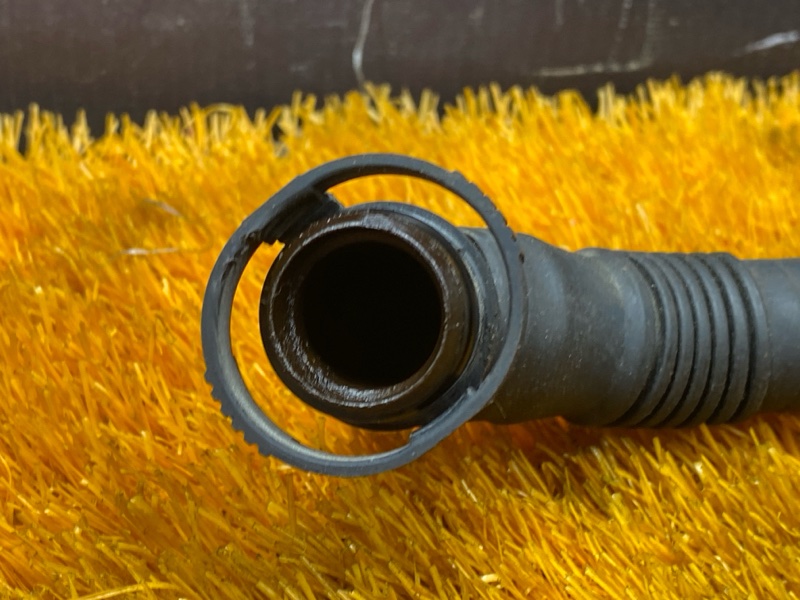 Патрубок картерных газов, 800 рублей, Красноярск