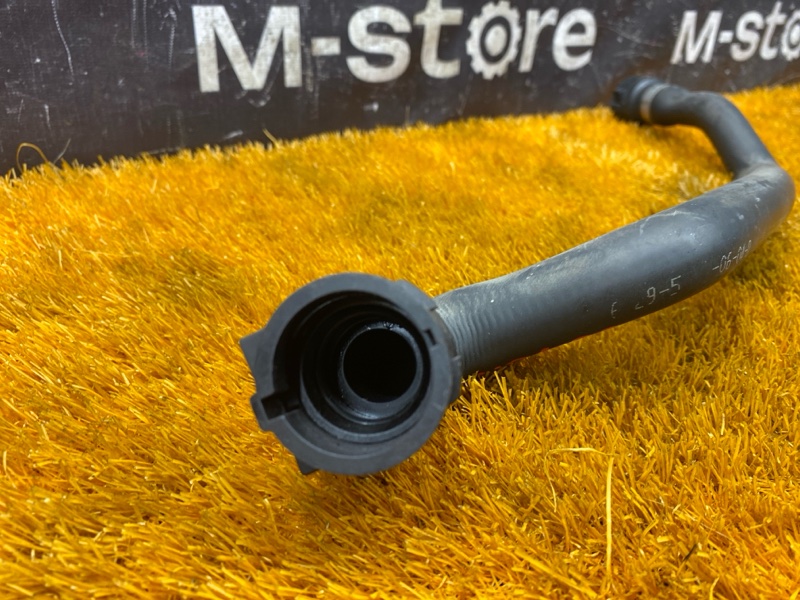 Патрубок системы охлаждения, 1000 рублей, Красноярск