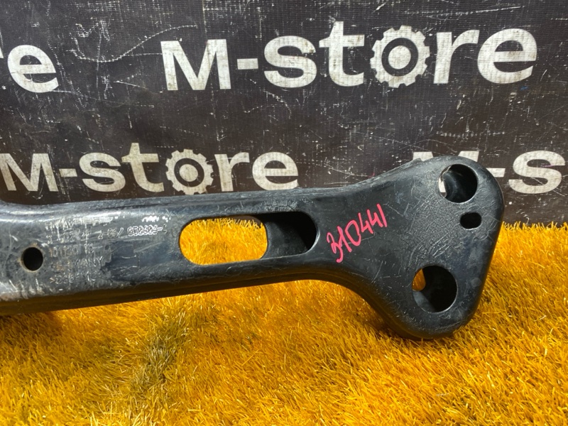 Кронштейн КПП, 500 рублей, Красноярск