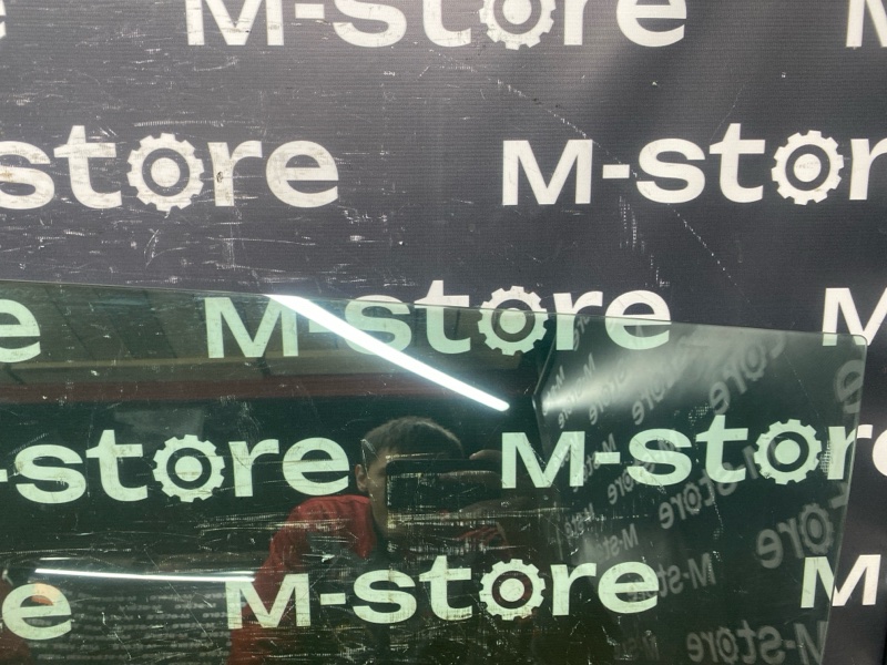 Стекло боковое, 11000 рублей, Красноярск