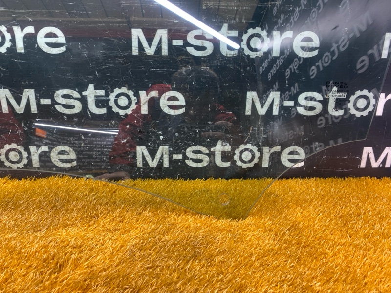 Стекло боковое, 11000 рублей, Красноярск