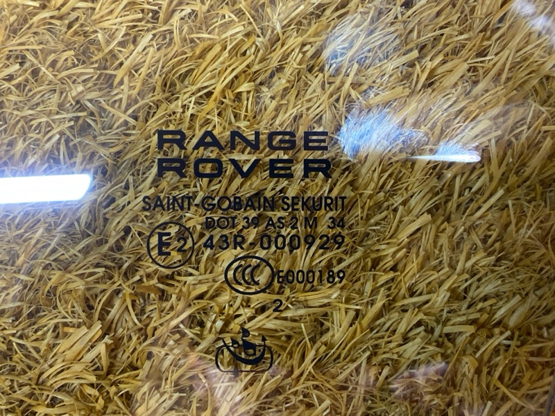 Стекло боковое, 11000 рублей, Красноярск