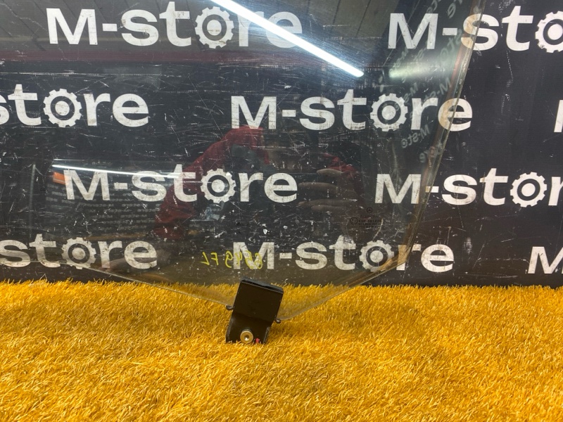 Стекло боковое, 8000 рублей, Красноярск