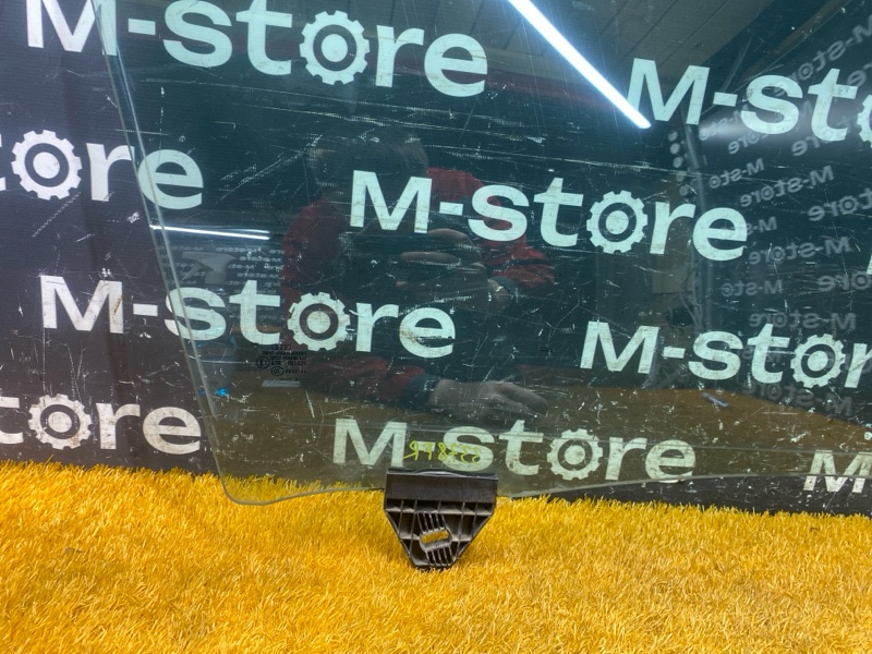 Стекло боковое, 800 рублей, Красноярск