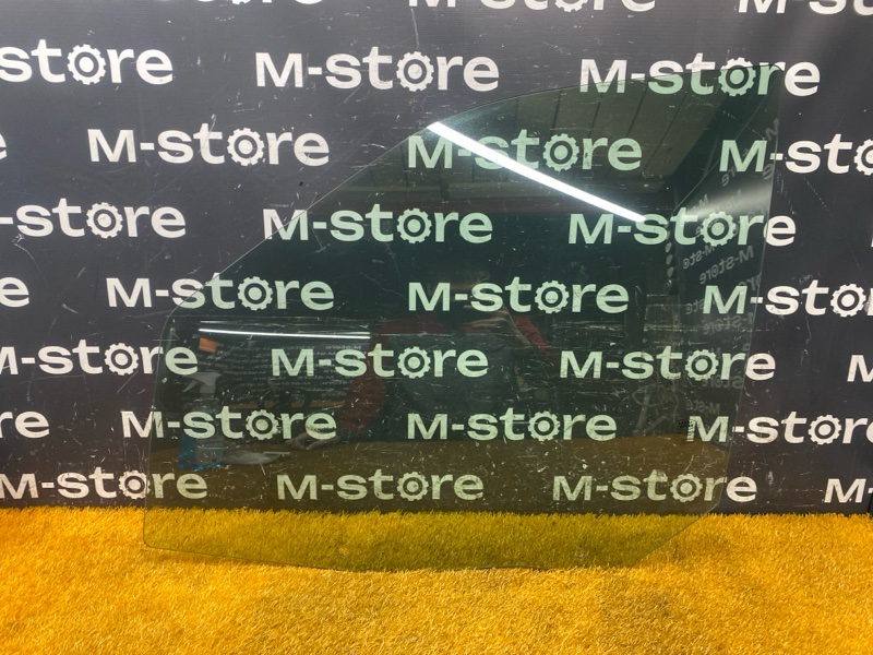 Стекло боковое, 1000 рублей, Красноярск