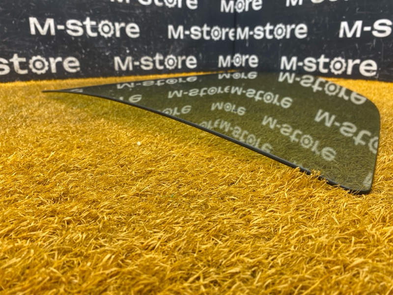 Стекло боковое, 1000 рублей, Красноярск