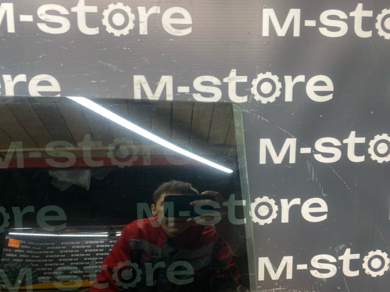 Стекло боковое, 900 рублей, Красноярск