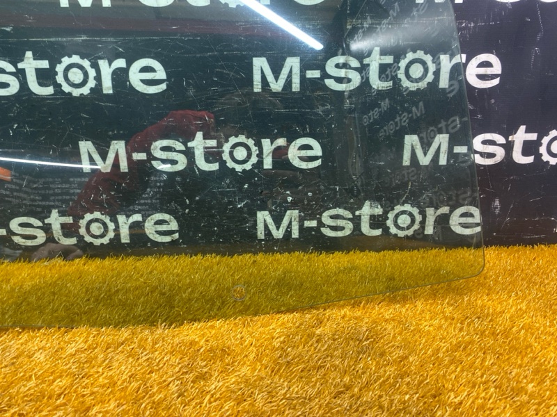 Стекло боковое, 1000 рублей, Красноярск