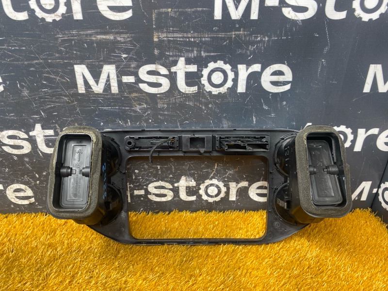 Рамка магнитолы, 2000 рублей, Красноярск