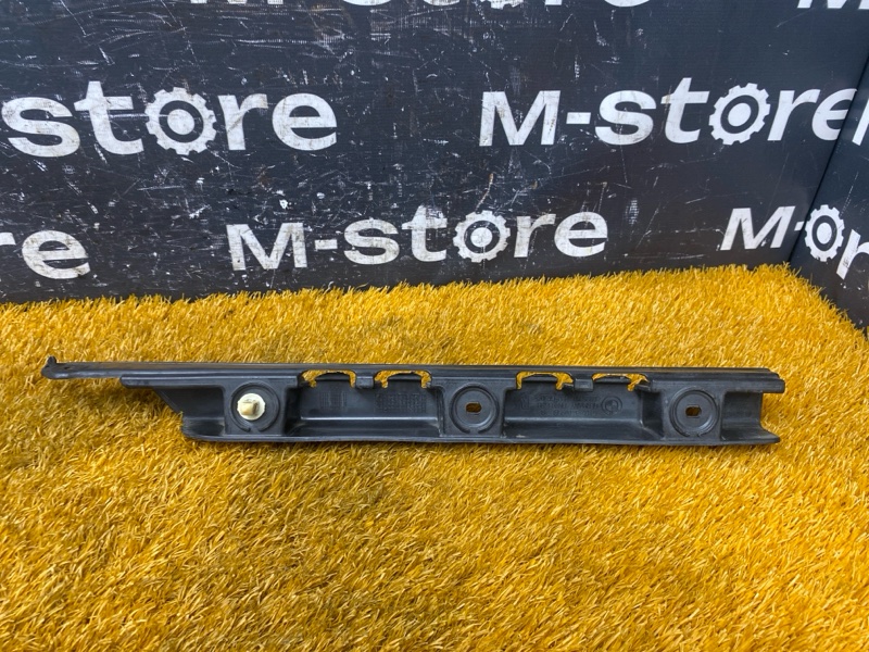 крепление бампера, 500 рублей, Красноярск