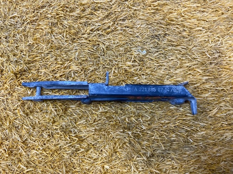 крепление бампера, 2000 рублей, Красноярск