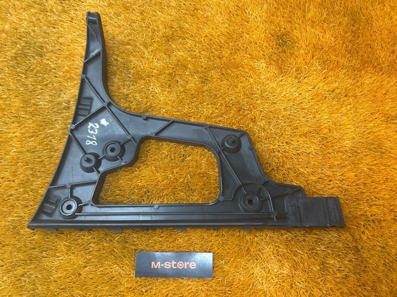 крепление бампера, 1000 рублей, Красноярск