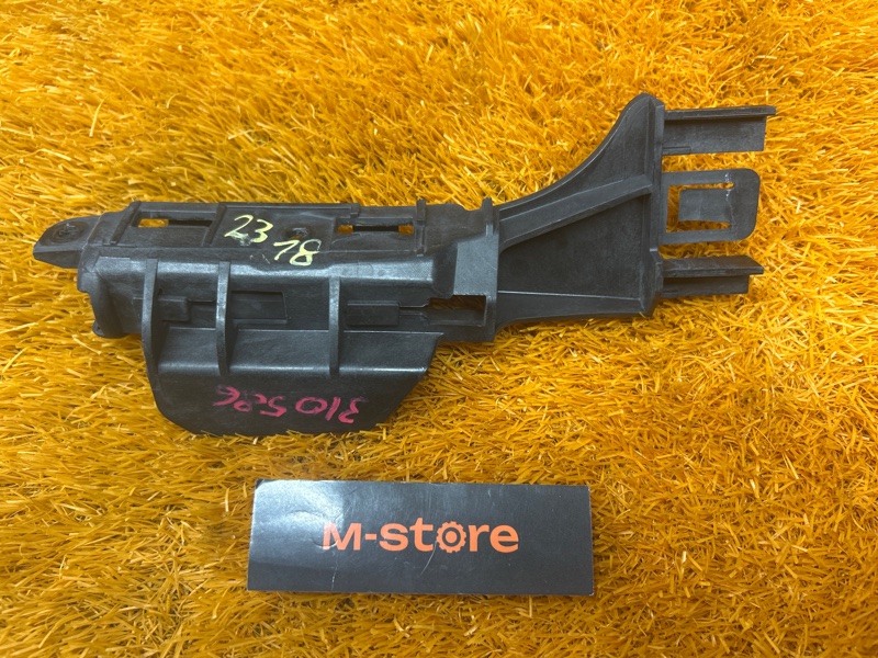 крепление бампера, 800 рублей, Красноярск