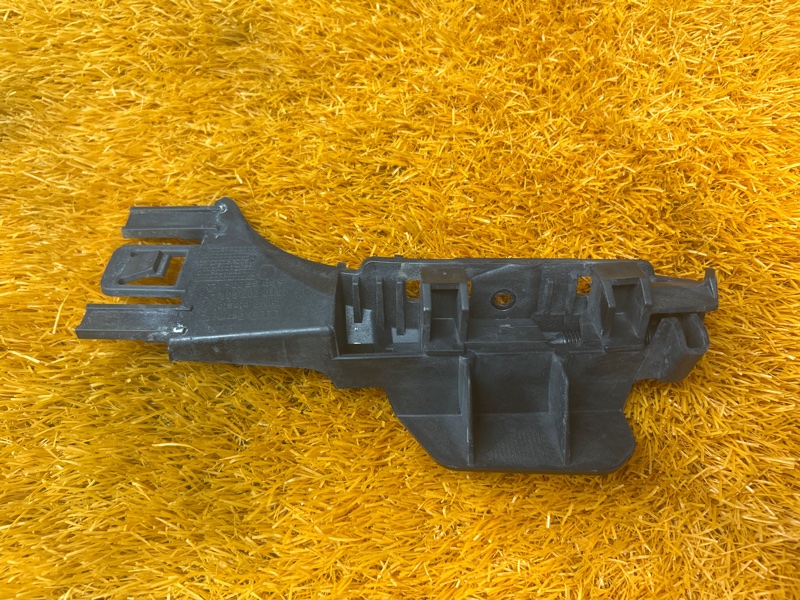 крепление бампера, 800 рублей, Красноярск