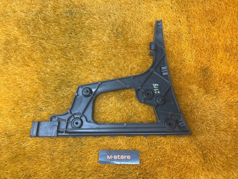 крепление бампера, 1000 рублей, Красноярск