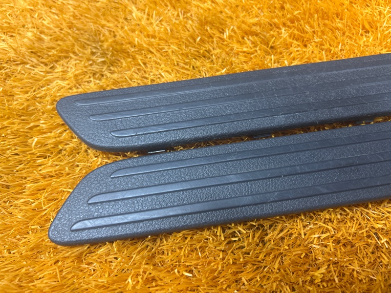 Накладка на порог салона, 1500 рублей, Красноярск