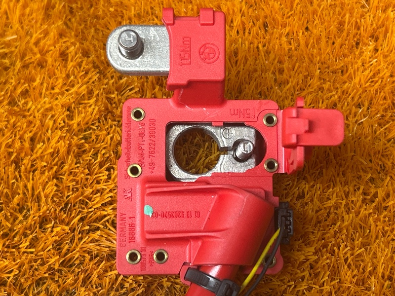 Клемма аккумулятора плюс, 4000 рублей, Красноярск