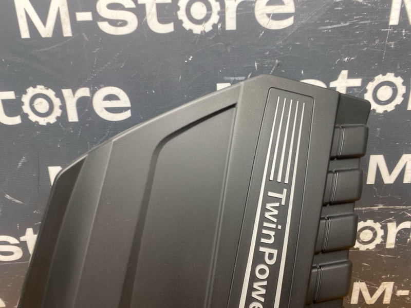 крышка двигателя, 2000 рублей, Красноярск