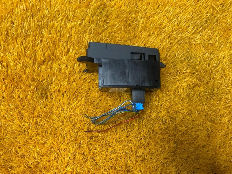 Кнопка стояночного тормоза, 1300 рублей, Красноярск