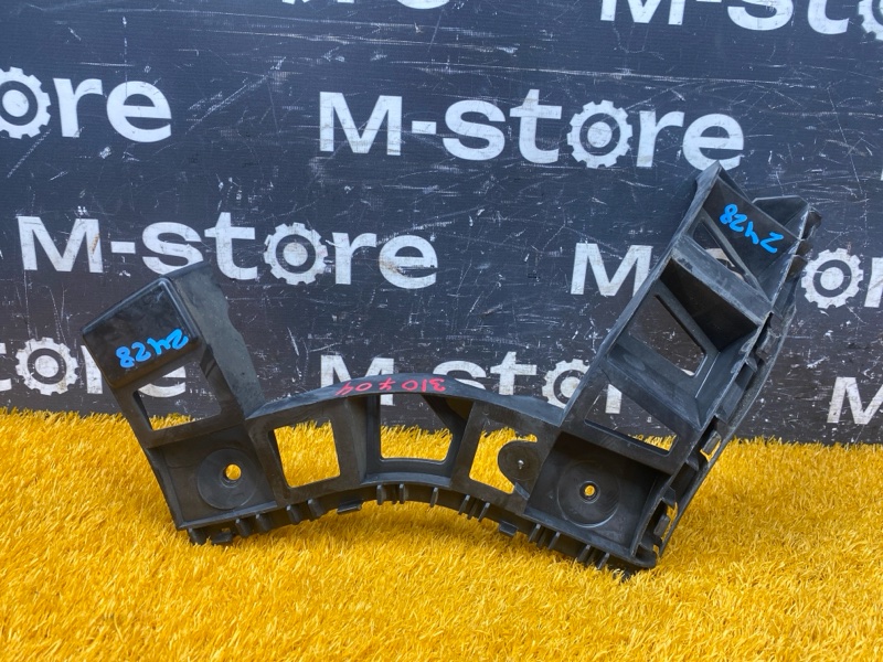 крепление бампера, 500 рублей, Красноярск