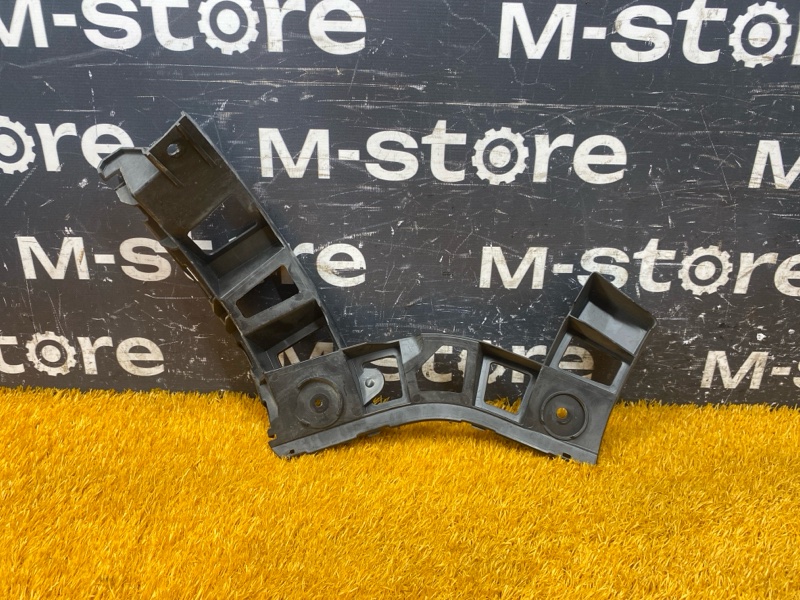 крепление бампера, 500 рублей, Красноярск