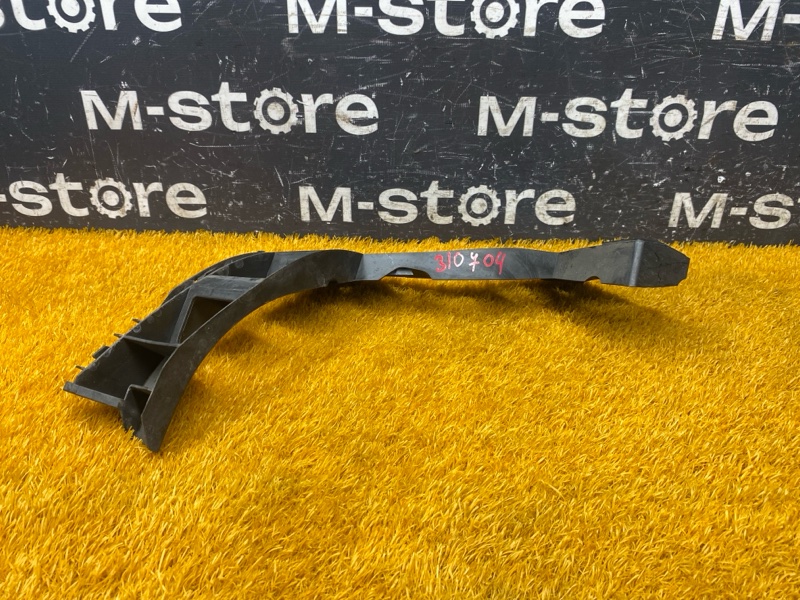 крепление бампера, 500 рублей, Красноярск