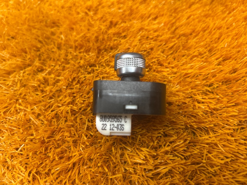 Кнопка регулировки зеркал, 1000 рублей, Красноярск