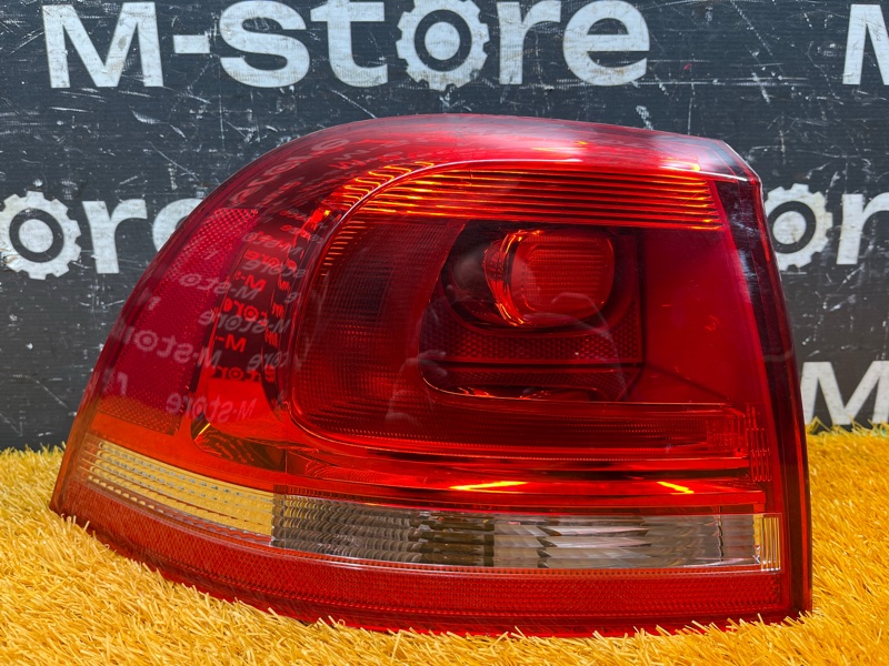 Фонарь задний, 8500 рублей, Красноярск