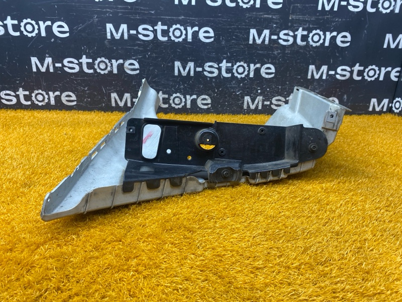 крепление бампера, 300 рублей, Красноярск